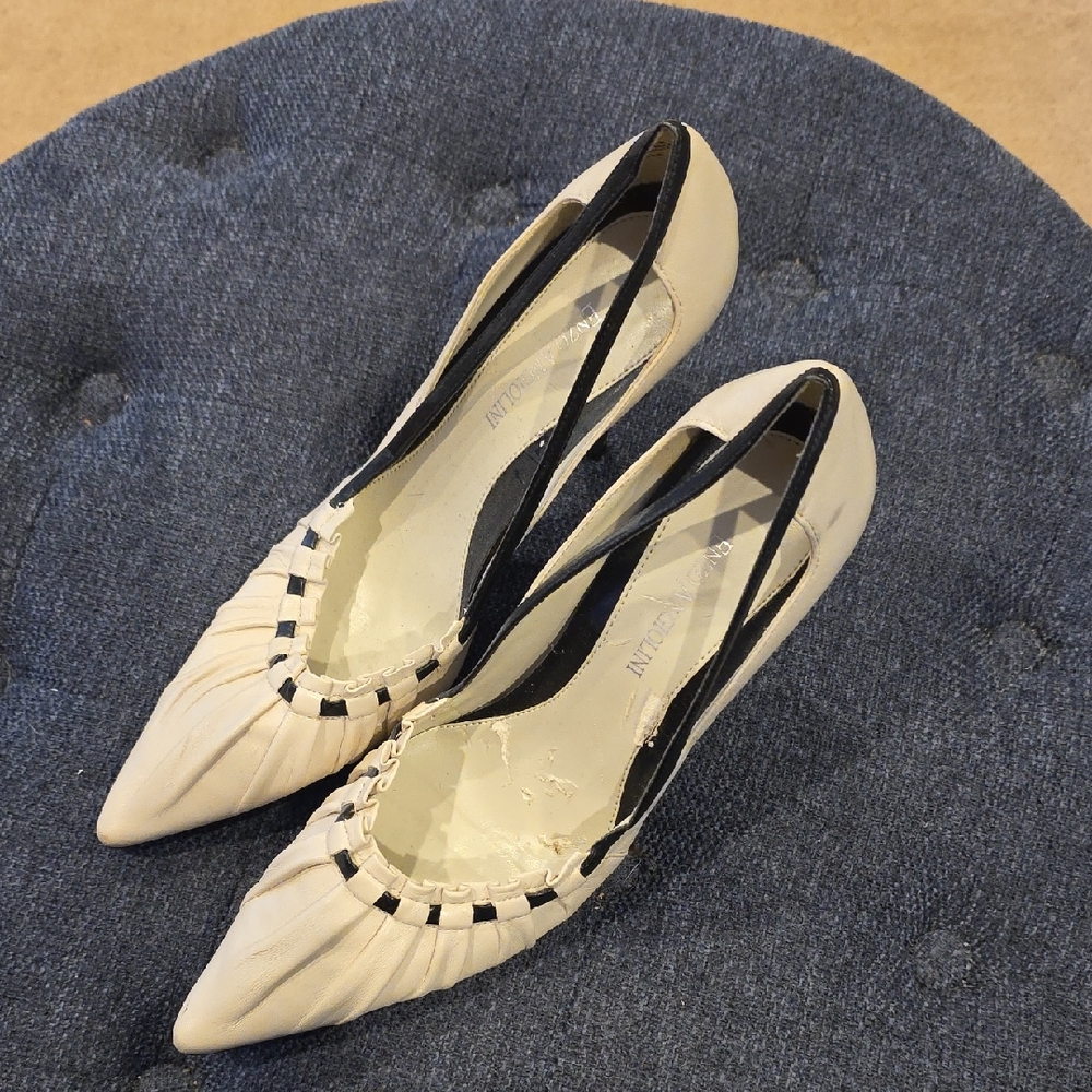 Enzo Angiolini Cream and Black Heels